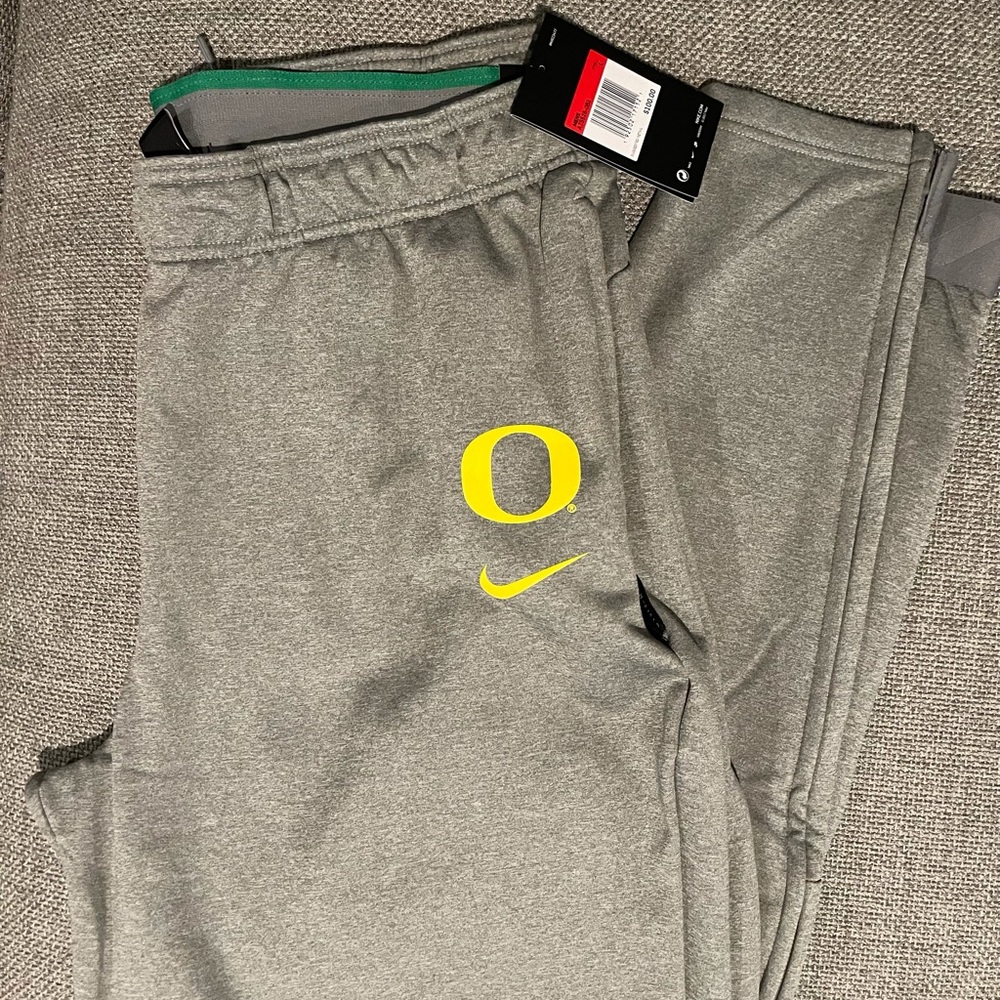 Therma fit Oregon Duck jogger sweats